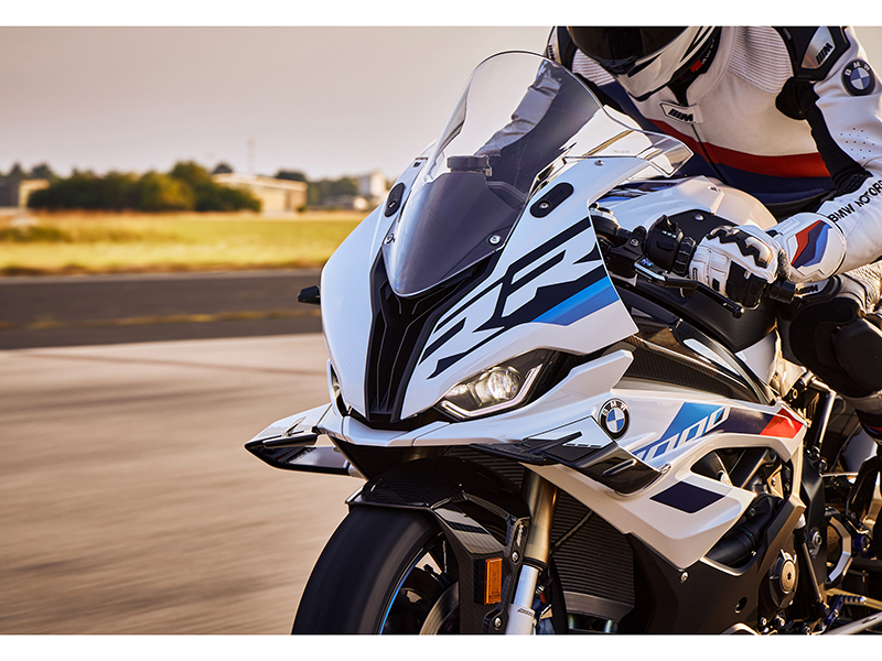  Con hp de fuerza, nueva motocicleta BMW S1 RR comienza a ser producida en Brasil