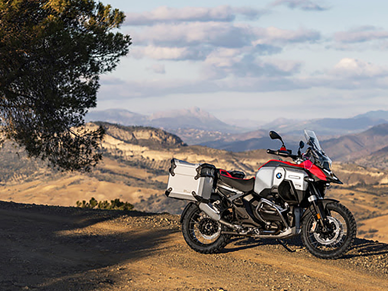 BMW Motorrad apresenta a nova ´R 1300 GS Adventure´ para o mercado europeu